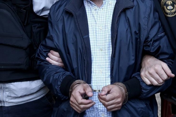 Uyuşturucu operasyonunda yakalanan 40 zanlı tutuklandı