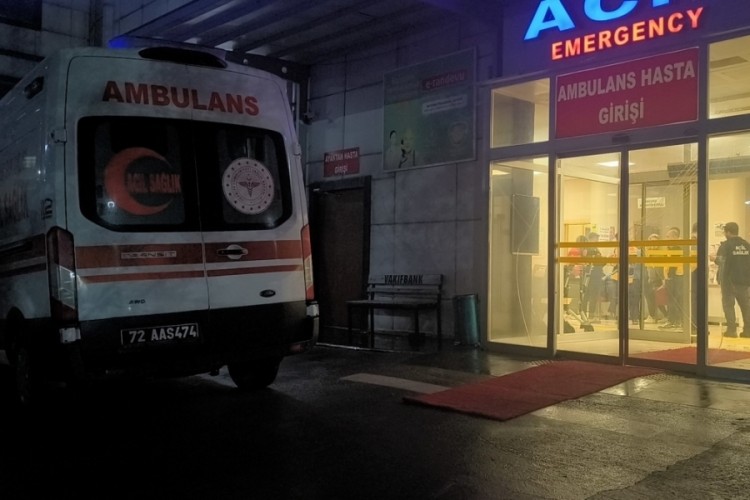 Karbonmonoksit gazından etkilenen 4'ü çocuk 7 kişi hast...