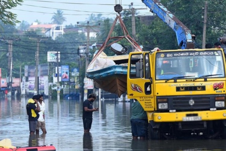 Ülke felaketi yaşıyor! Yağışların neden olduğu afetlerd...