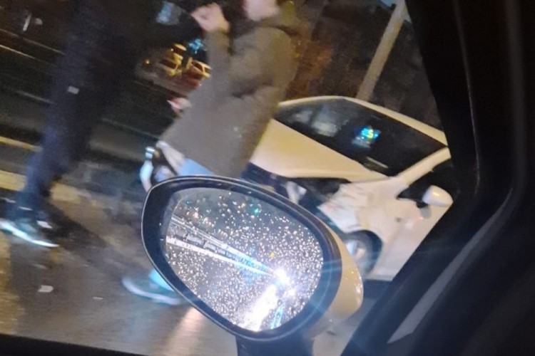 Bursa'da ara&ccedil; ref&uuml;je &ccedil;arptı!