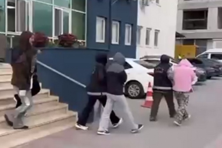 Fuhuş operasyonunda 6 kişi yakalandı!