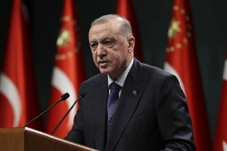 Cumhurbaşkanı Erdoğan'dan şehit polis Albayrak'ın ailesine başsağlığı mesajı
