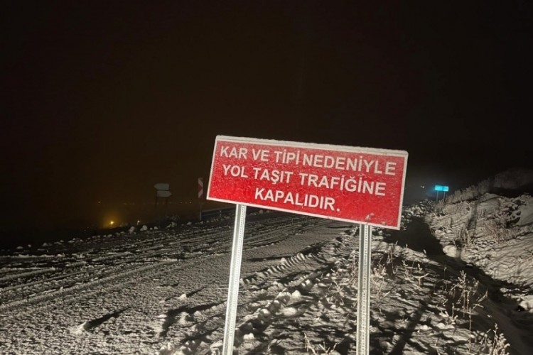 Ardahan-Ardanuç Karayolu 5 ay boyunca ulaşıma kapatıldı 