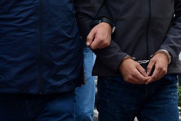 6 ilde FET&Ouml; operasyonu: 13 g&ouml;zaltı kararı