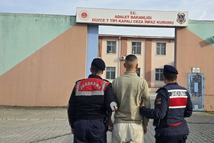 D&uuml;zce'de 64 kişi yakalandı 17'si tutuklandı