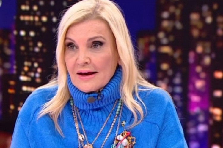 Derya Baykal: Kavukiye bende