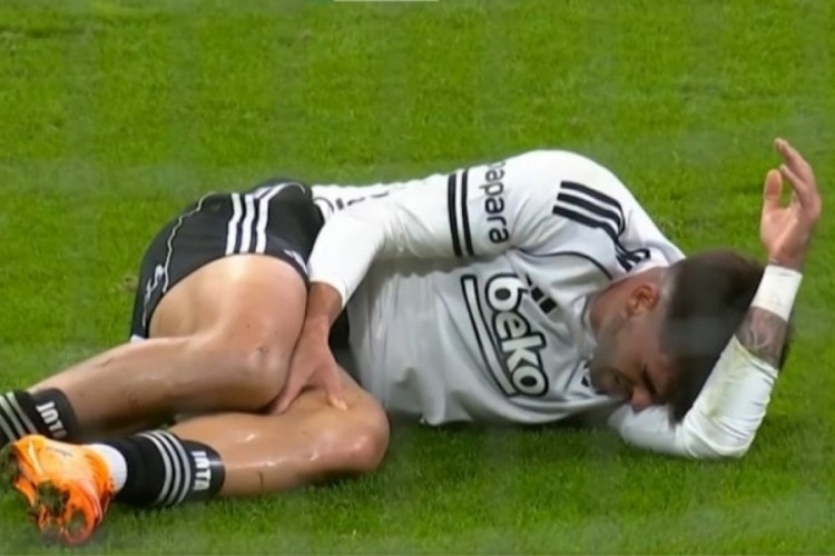 Beşiktaş'ta çifte sakatlık şoku! En az 1 ay yok 