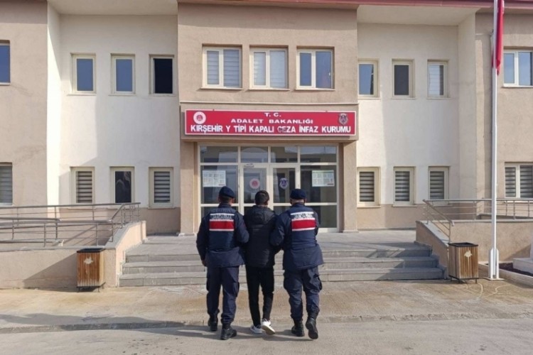 Kırşehir'de aranan şahıs yakalandı