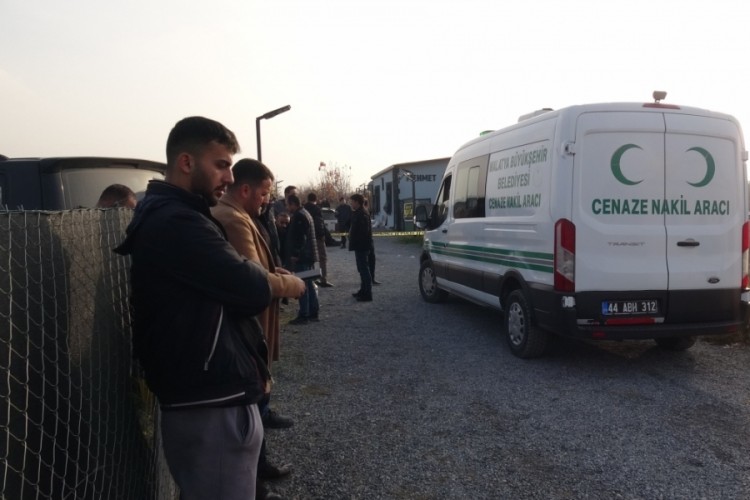 Malatya'da bir kişi kaldığı konteynerde &ouml;l&uuml; bulundu