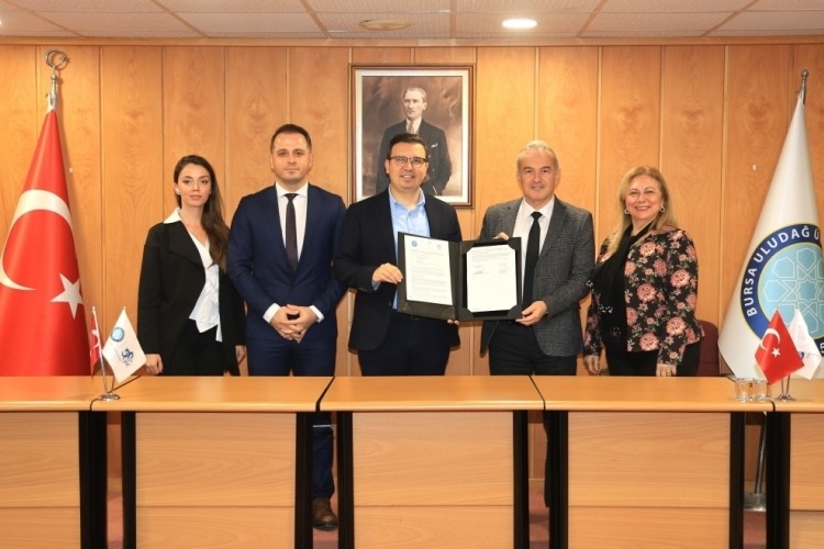 BU&Uuml; ve Nil&uuml;fer Belediyesi'nden at destekli sosyal sorumluluk projesi