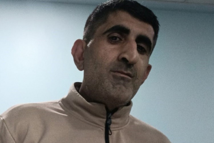 Yolun karşısına ge&ccedil;meye &ccedil;alışırken otomobil &ccedil;arptı
