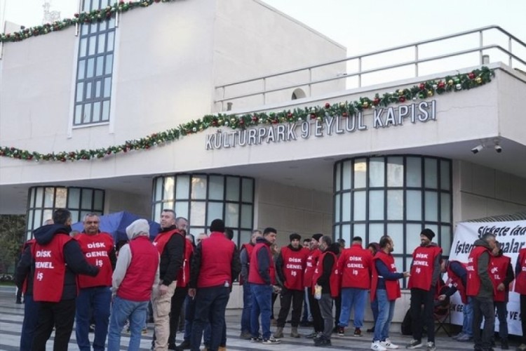İzmir'de iş&ccedil;iler eylemlerine devam ediyor