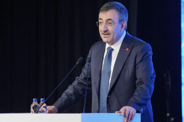 Cevdet Yılmaz'dan asgari ücret mesajı: Bir denge bulmal...