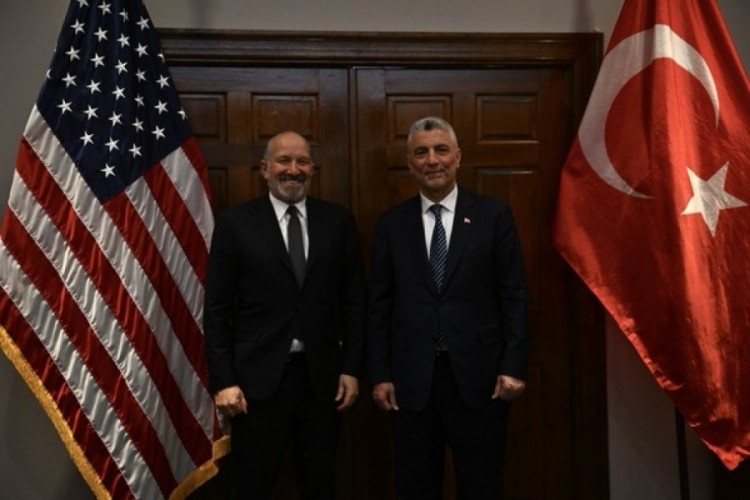 Bakan Bolat, ABD Ticaret Bakanı Lutnick ile bir araya g...