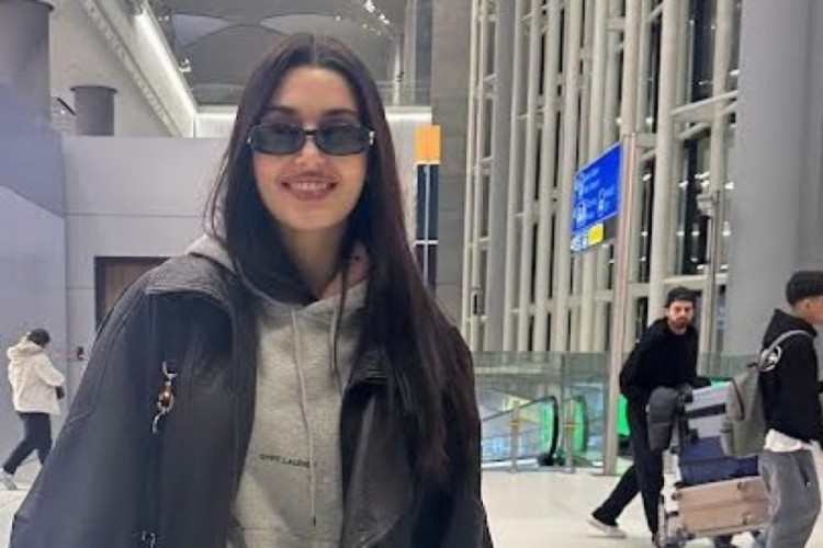 Hande Erçel, ilişkiyi kabul etti