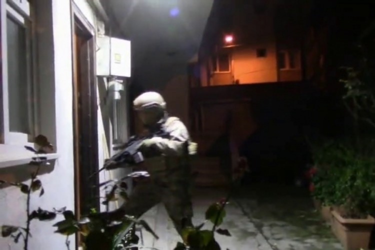 Sakarya'da DEAŞ operasyonu: 1 tutuklama, 3 sınır dışı