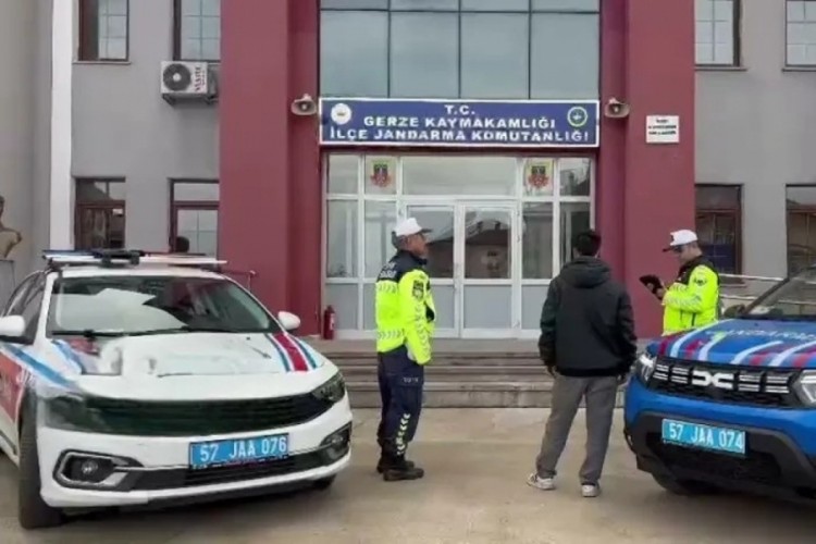 Sosyal medyada şov yapan s&uuml;r&uuml;c&uuml;lere ceza