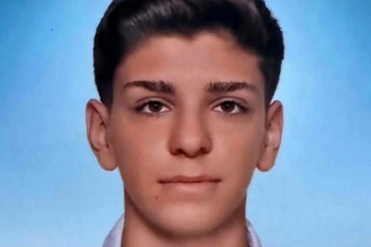 Kazada yaralanan &ccedil;ocuk s&uuml;r&uuml;c&uuml; 9 g&uuml;nl&uuml;k yaşam savaşını kaybetti
