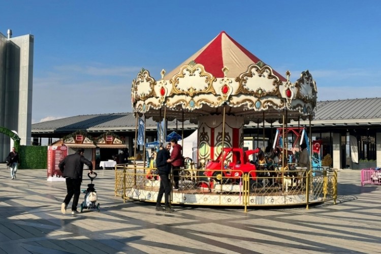 Bursa'da müzik, eğlence ve lezzet... Yeni yıl heyecanı ...