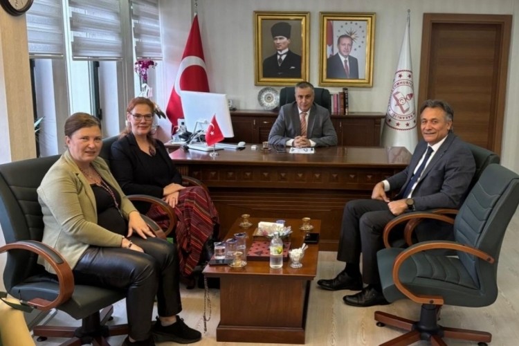 Bursa Kent Konseyi'nden İl Milli Eğitim Müdürü Çokgezer...