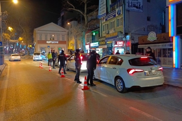 Bursa'da polis ve jandarma yılbaşı i&ccedil;in teyakkuzda!