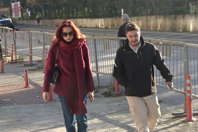 G&uuml;ll&uuml;'n&uuml;n oğlu adliyede ifadede!
