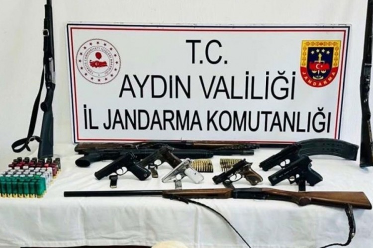 Ev değil cephanelik!