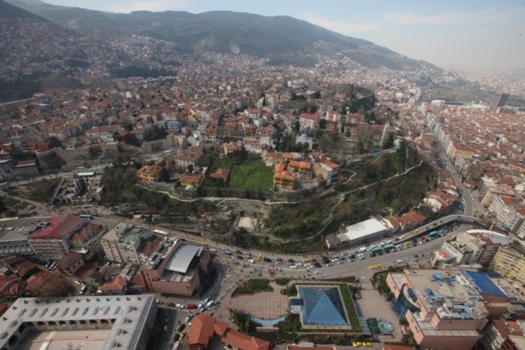 Bursalılara sorduk! Milletvekillerini tanıyorlar mı?