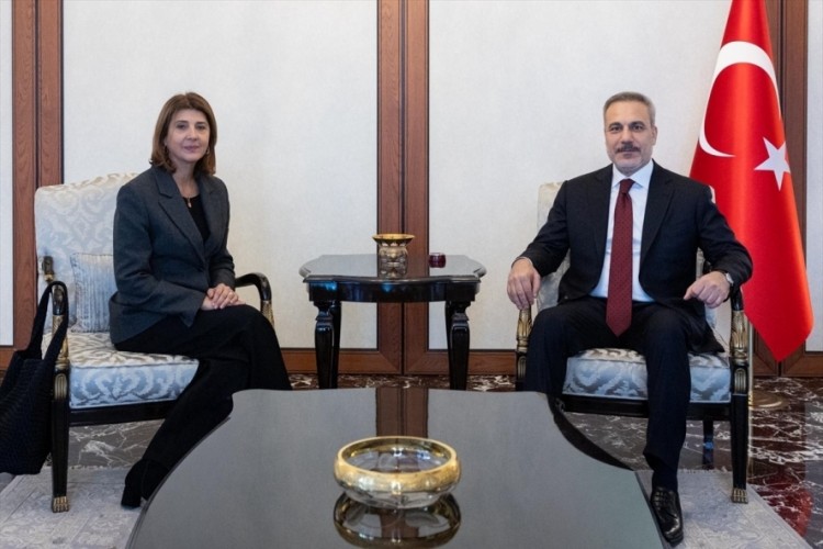 Bakan Fidan, BM Kıbrıs Temsilcisi Cuellar ile bir araya geldi