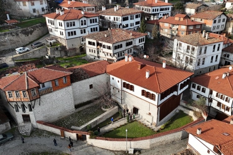 Restore edilerek korunan 222 yıllık konağa &ouml;d&uuml;l