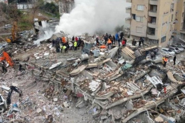 Adı 'Yaşam Konutları'ydı, depremde 40 kişi can verdi: Karar &ccedil;ıktı!