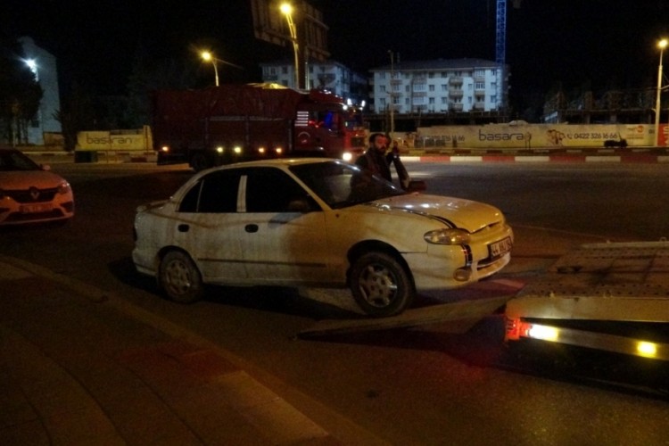Malatya'da "dur" ihtarına uymayan s&uuml;r&uuml;c&uuml; g&ouml;zaltına alındı