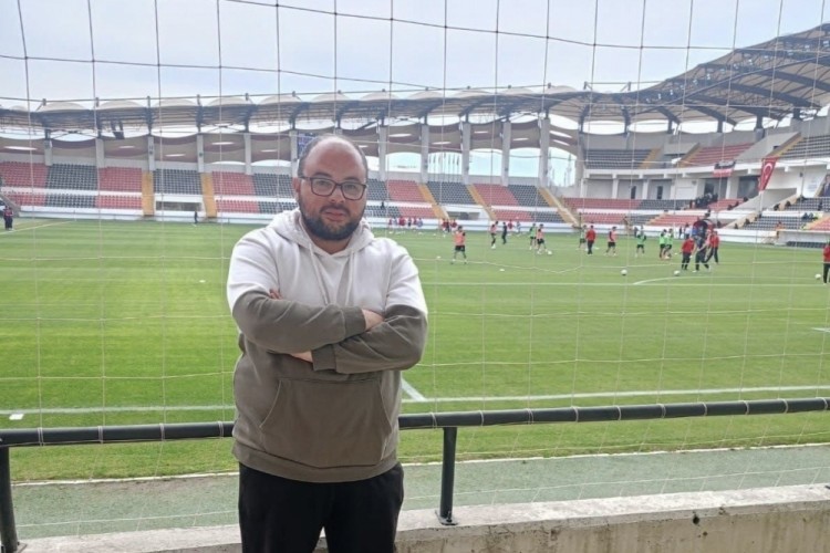 Ceza alan ilk taraftar olarak tarihe geçti