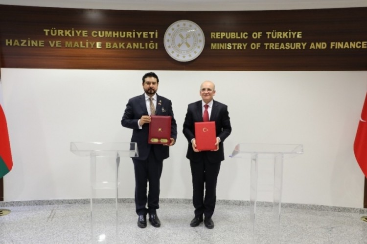 Bakan Şimşek Ummanlı mevkidaşı ile g&ouml;r&uuml;şt&uuml;