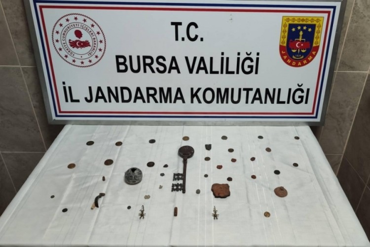 Bursa'da "Anadolu Mirası" operasyonu: Tarihi eserler son anda kurtarıldı