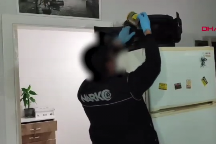 İzmir'de uyuşturucu operasyonuna 18 tutuklama