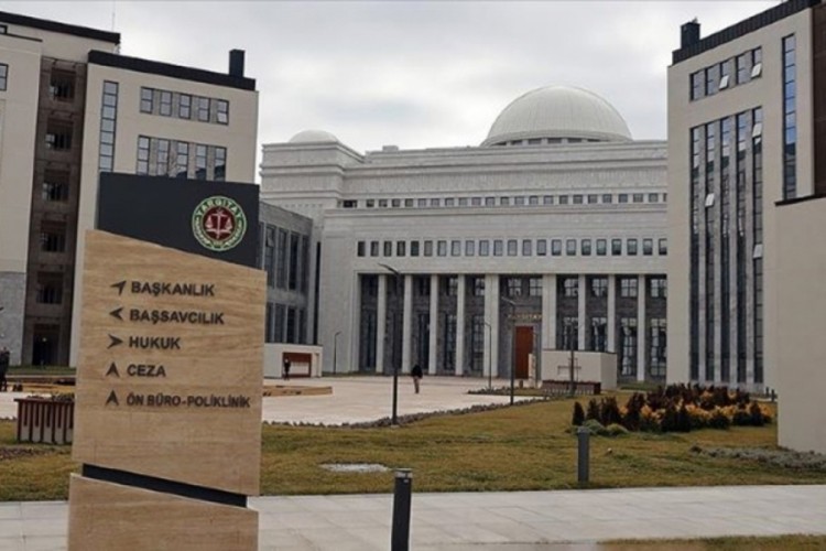 Eşini mirastan &ccedil;ıkardı, Yargıtay son noktayı koydu