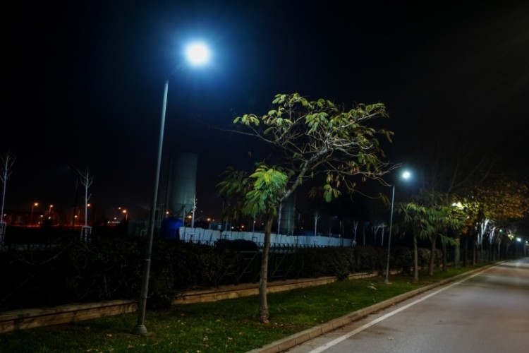 UEDAŞ, sokak lambalarında led d&ouml;n&uuml;ş&uuml;m s&uuml;recini başlattı