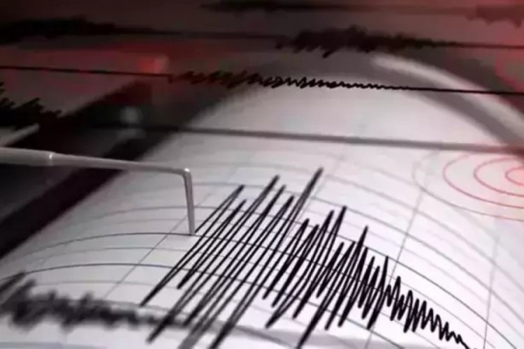 Papua Yeni Gine'de 6.5 b&uuml;y&uuml;kl&uuml;ğ&uuml;nde deprem