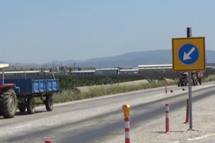 Bursa -Bilecik yolunda genişletme ve asfaltlama &ccedil;alışmaları başladı