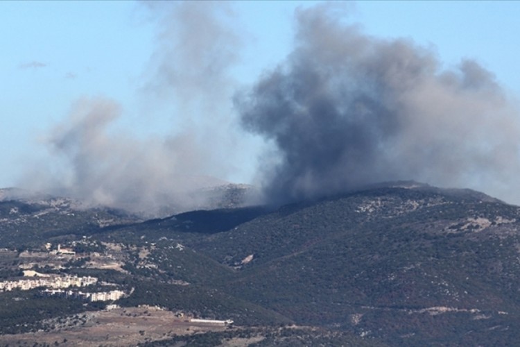 Ateşkes k&acirc;ğıt &uuml;zerinde kaldı: İsrail L&uuml;bnan'ı bombaladı
