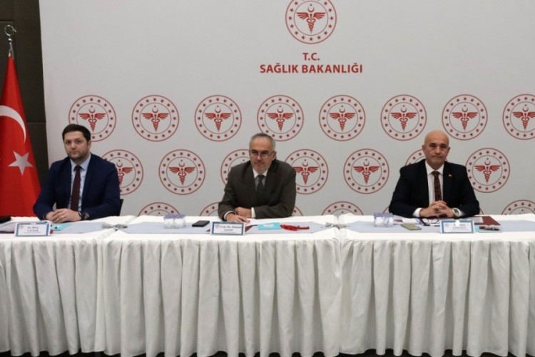 Acil sağlıkta alarm zili: D&ouml;rt il Bursa'da bir araya geldi...