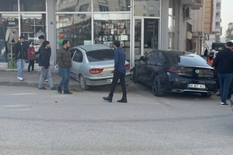 Facianın eşiğinden d&ouml;n&uuml;ld&uuml;: Otomobiller d&uuml;kk&acirc;na girdi