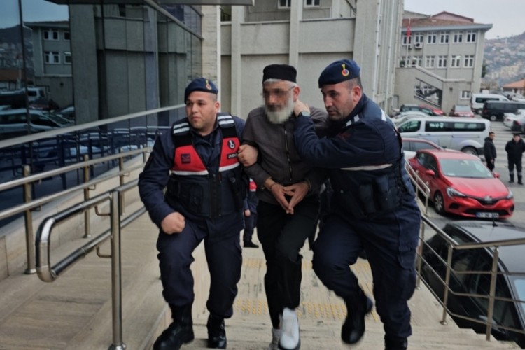 &Ccedil;ifte cinayetin zanlısı tutuklandı