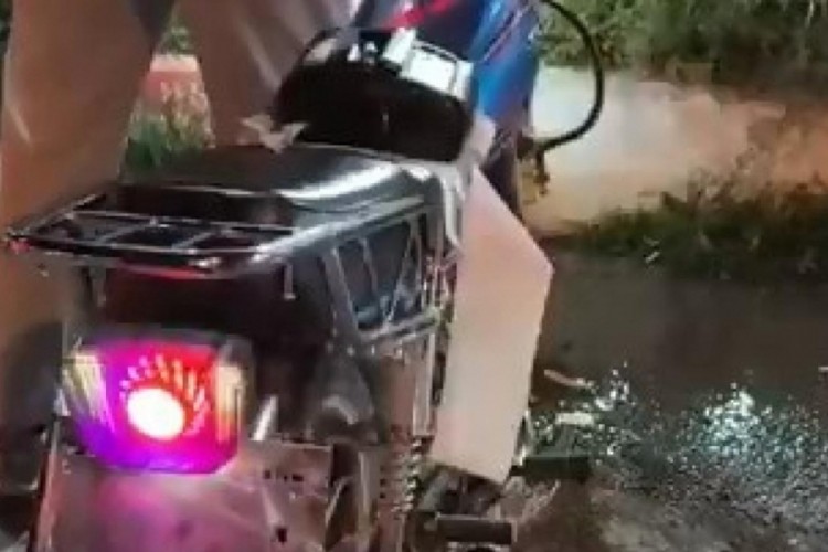 'Dur' ihtarına uymayan motosikletliye ceza yağdı