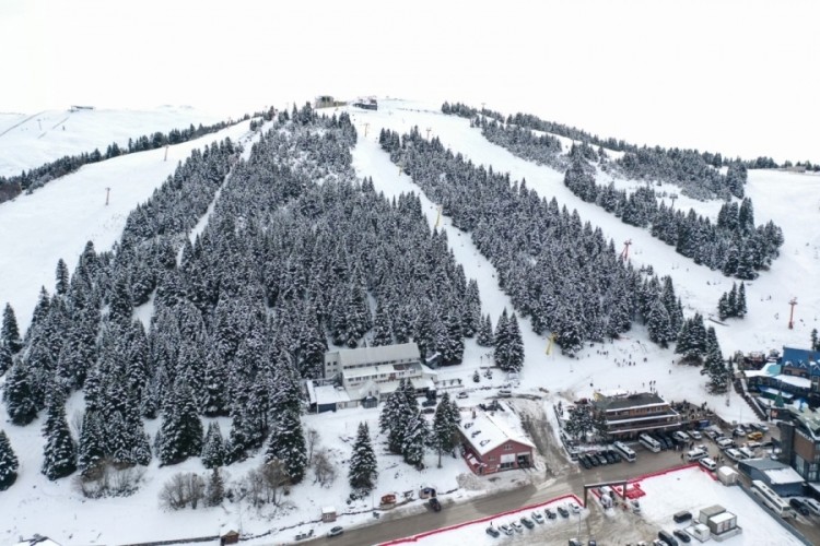 Uludağ'da yeni yıla sayılı g&uuml;nler: Yılbaşı rezervasyonları zirvede!