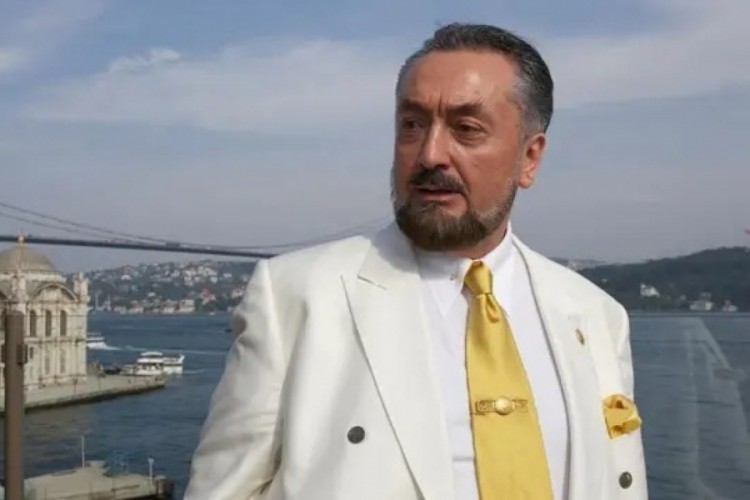 Adnan Oktar'ın da kaldığı y&uuml;ksek g&uuml;venlikli cezaevinde tahliye hareketliliği