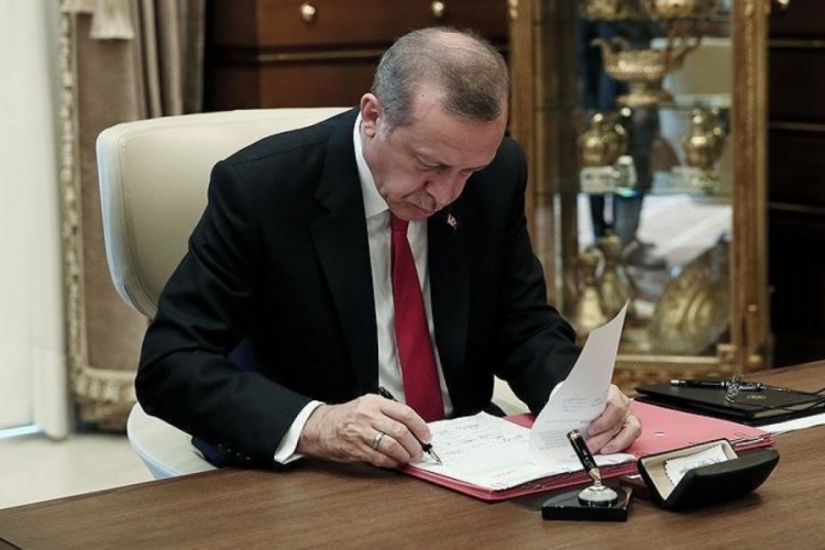 Cumhurbaşkanlığı tarafından yapılan atamalar Resmi Gazete'de