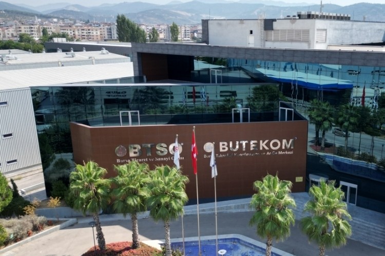 Bursa'daki teknoloji ve AR-GE merkezi firmalara yol haritası oluşturuyor