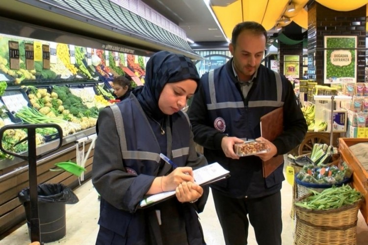 Ticaret Bakanlığı'ndan marketlerde fahiş fiyat denetimi 